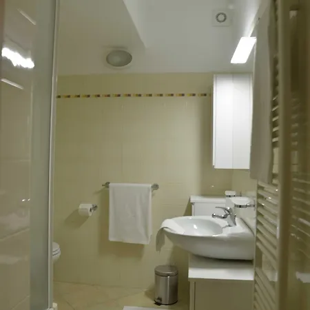 Residenza Cece' Apartment *