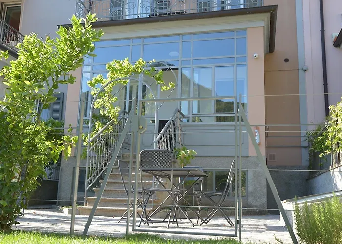 Residenza Cece' Апартаменты Лекко