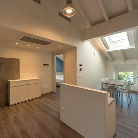 アパート Residenza Cece' レッコ